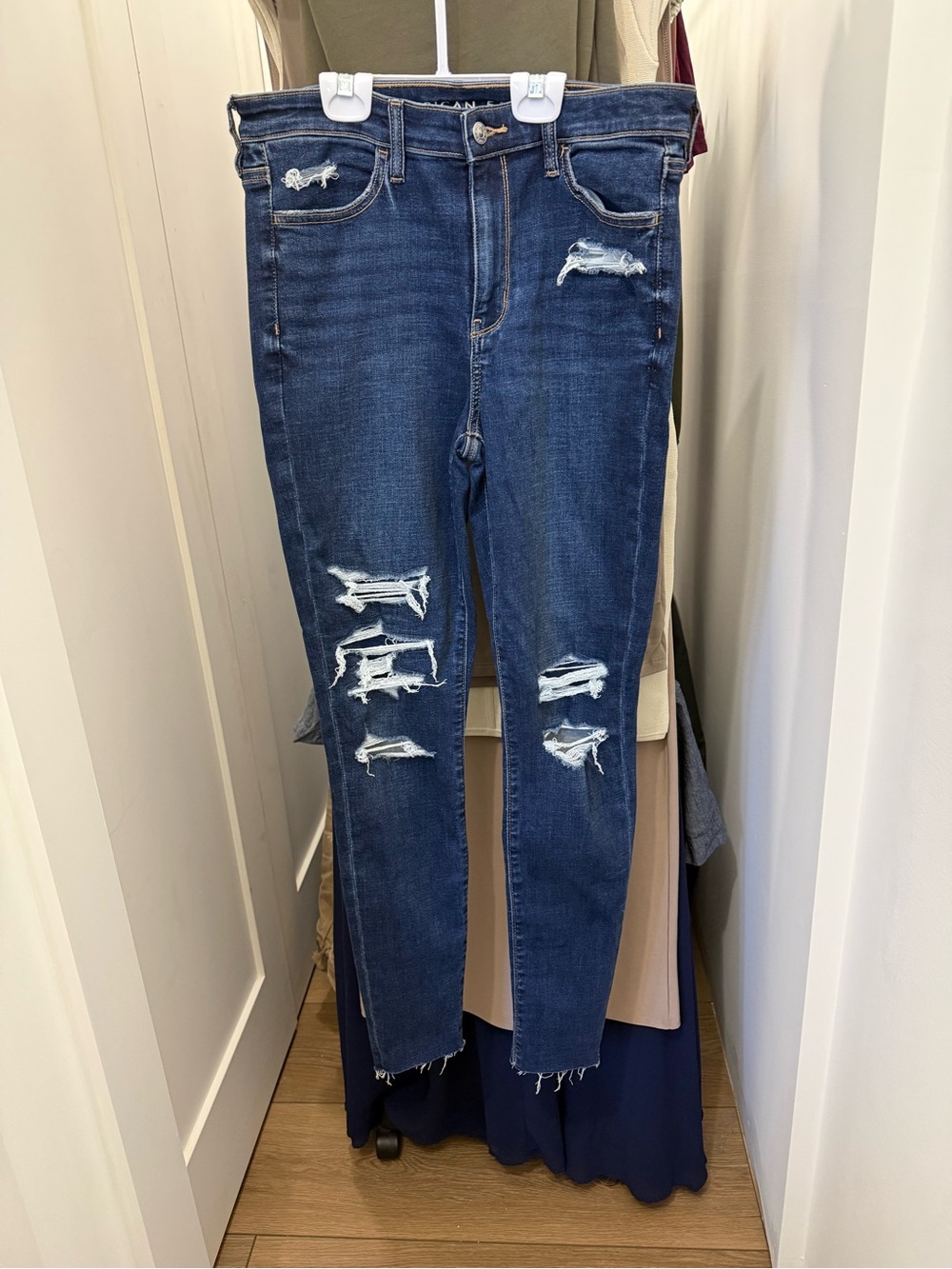 American Eagle High Rise Skinny next level stretch